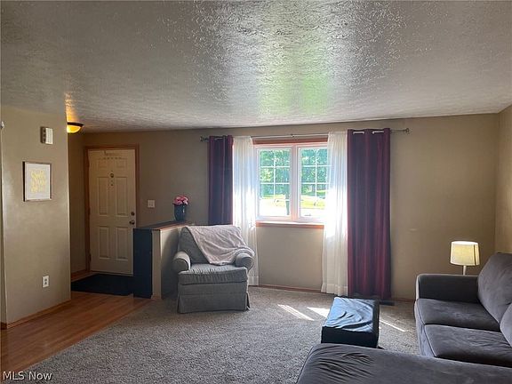 4th image of 485 Diamond Ct