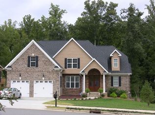332 Ryder Cup Ln, Clemmons, NC 27012