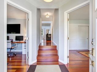 334 E N St, Benicia, CA 94510