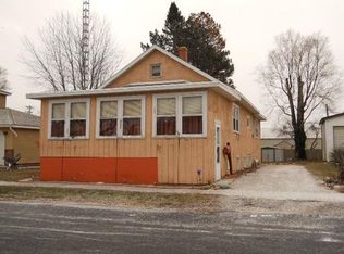 115 E Cleveland St, Ladd, IL 61329