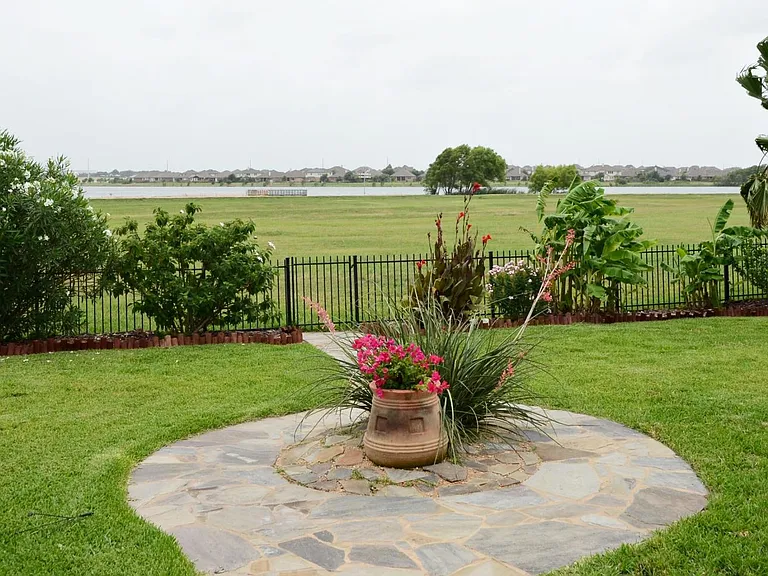 18204 Kermit Ct — Photo 6
