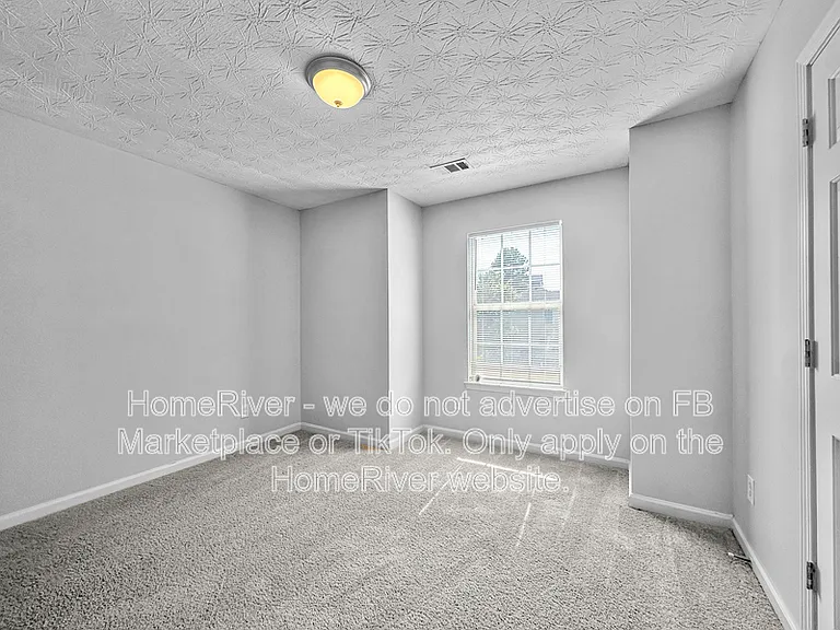 417 Kirkland Dr — Photo 17