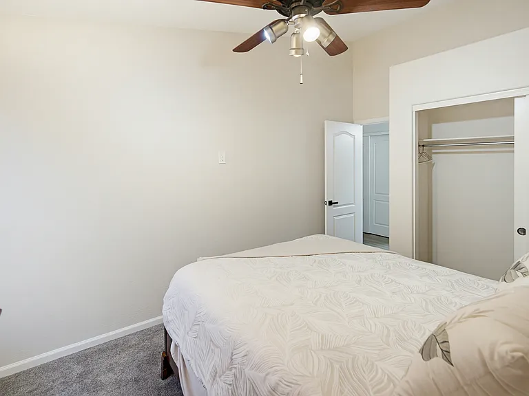 12516 W Solano Dr — Photo 10