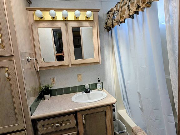 5th image of 37251 Chancey Rd #119