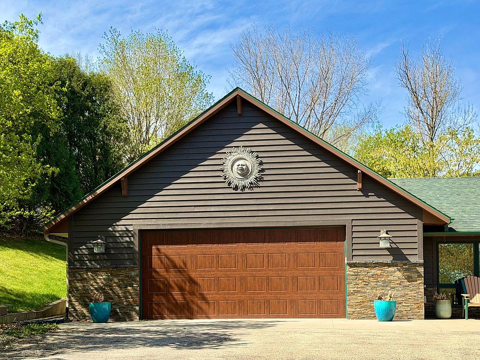 1st image of 175 6th Ln NE