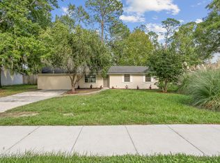 171 Knight Boxx Rd, Middleburg, FL 32068