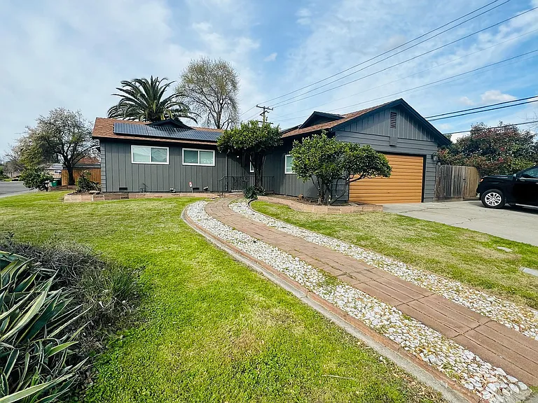 609 Arc Ave — Photo 1