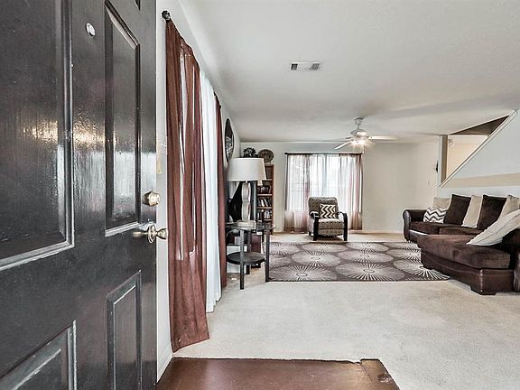 5th image of 20434 White Poplar Dr