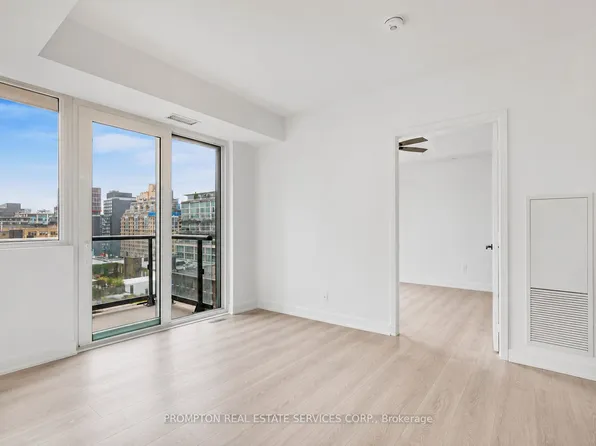 108 Peter St, Toronto, ON