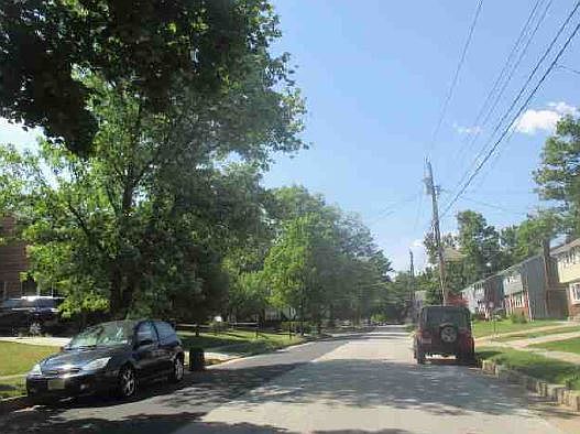2nd image of 4513 Canning Ave