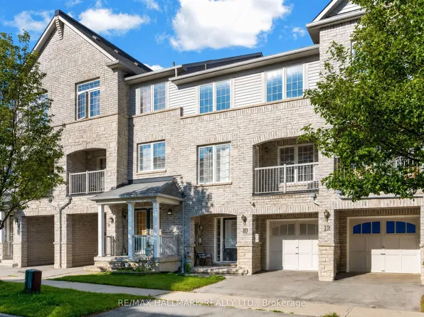 10 Linnell St, Ajax, ON L1Z 0K9