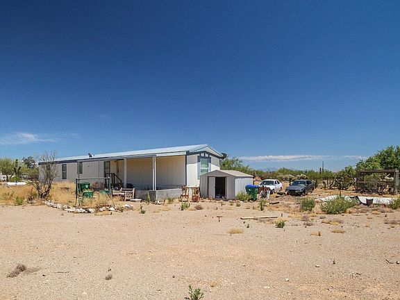 3rd image of 4334 S Hogan Dr