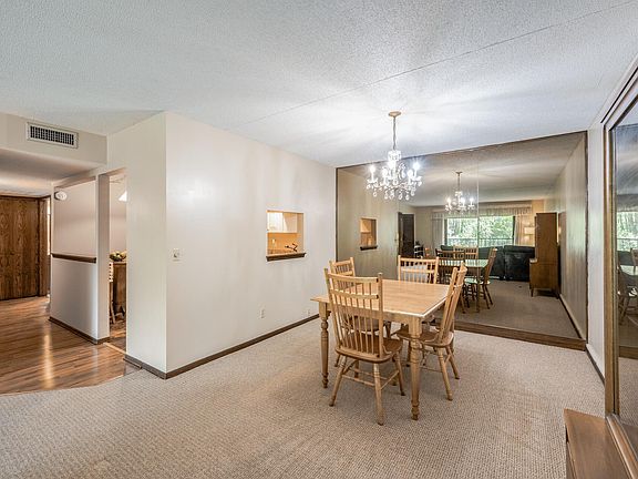 4th image of 2465 Londin Ln E APT 212