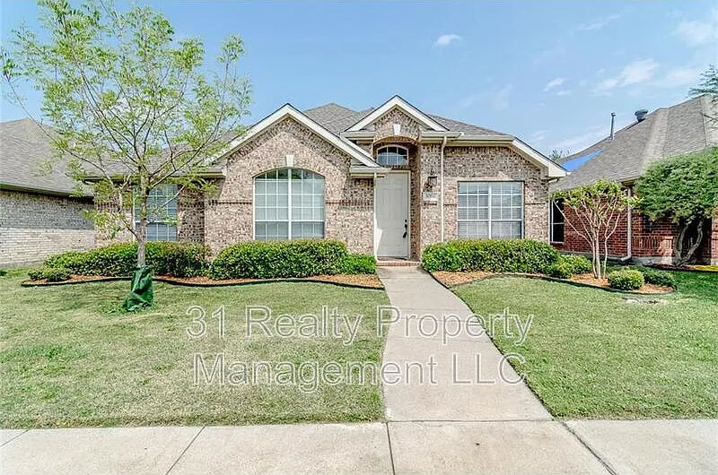 5708 Bedford Ln