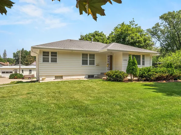 1009 Herold Ave, Des Moines, IA 50315