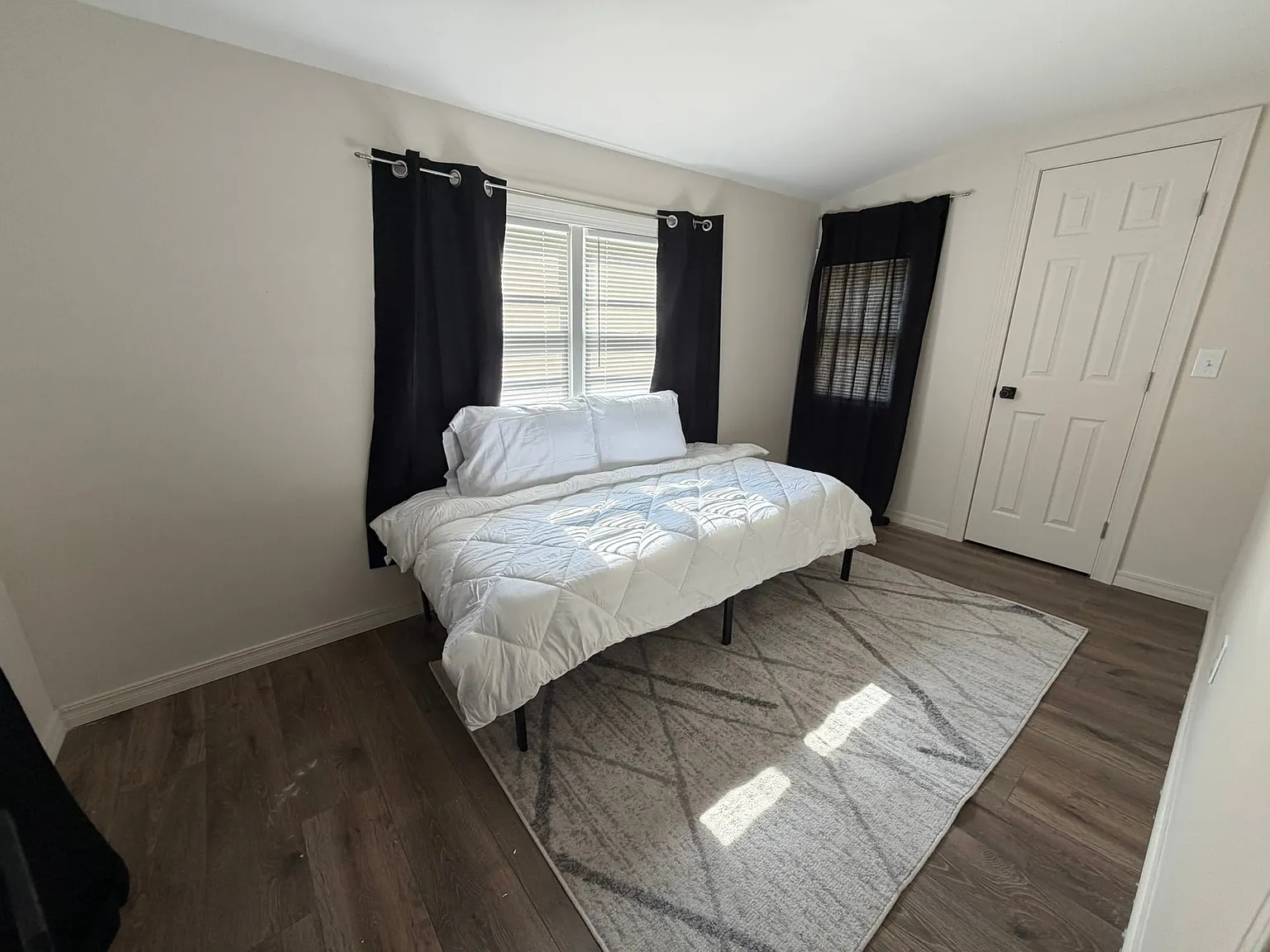 3 bed, 1661 sqft, $2,095 — Photo 4