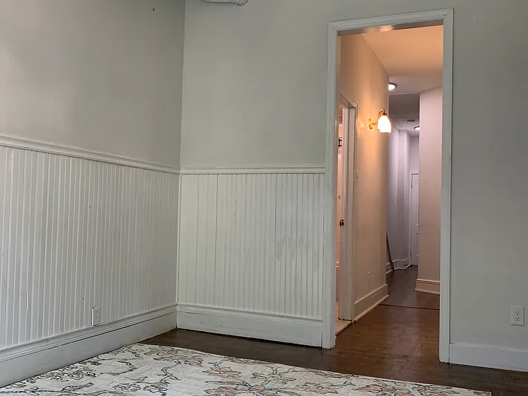139 Boyd Ave #1F — Photo 11