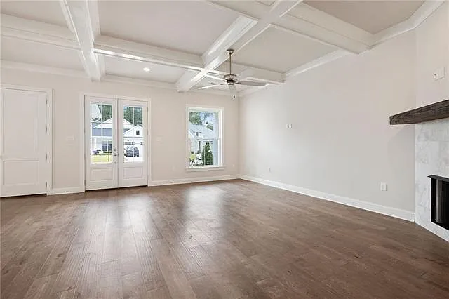 4025 Monarch Ln — Photo 3
