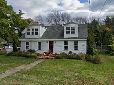 418 E Washington St, Hanson, MA, 02341