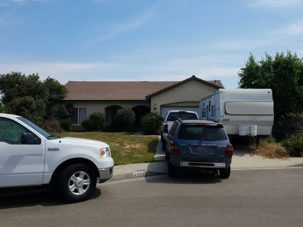 4330 E College Ave, Visalia, CA 93292
