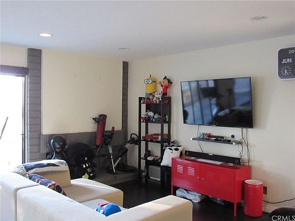 4th image of 22807 Chardonnay Dr Unit 2