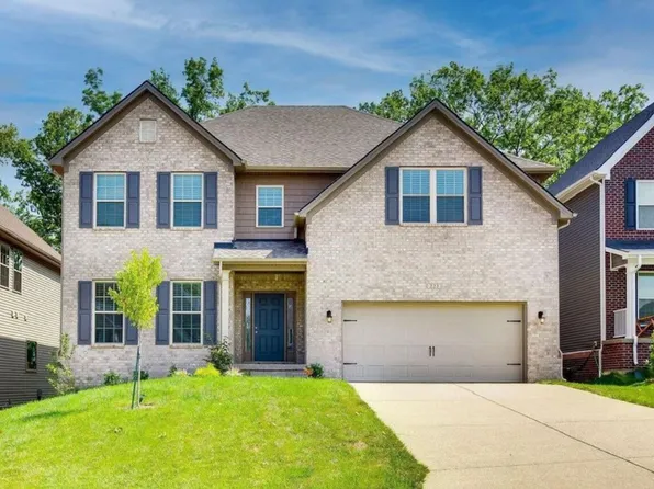 223 Belden Trl, Louisville, KY 40245