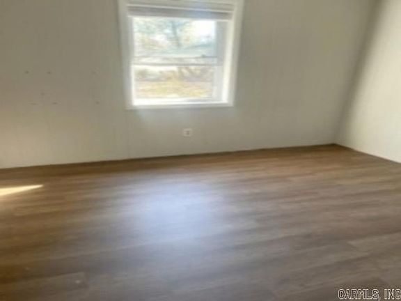 3rd image of 226 Bayshore Dr