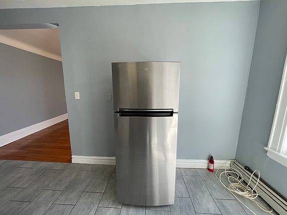 3rd image of 67-69 Fabyan Pl #1A
