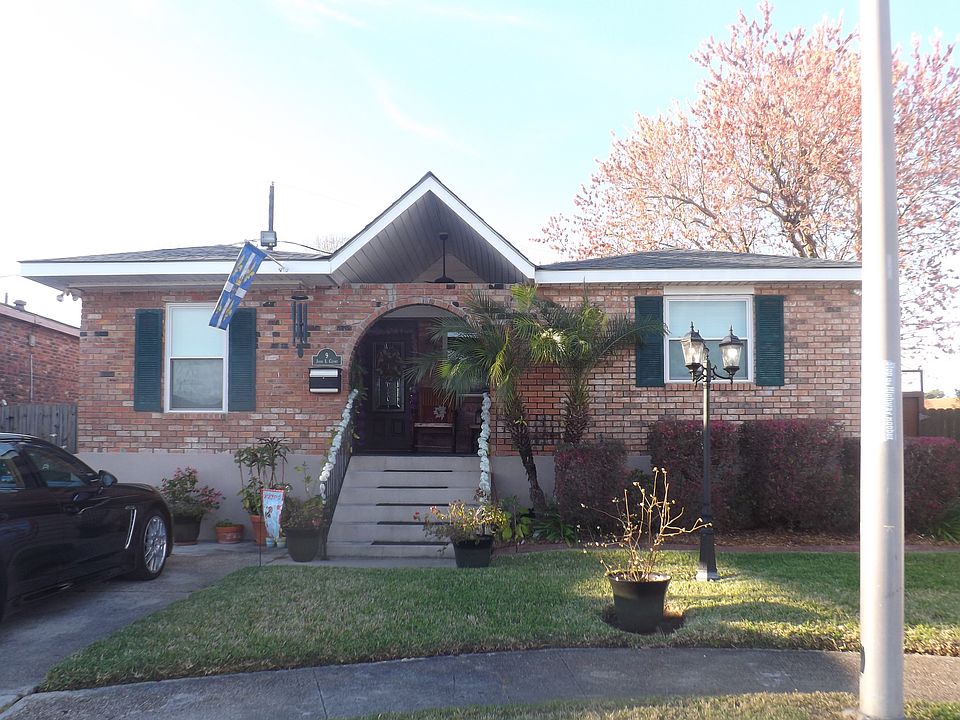 Front of house 