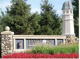 1109 Round Pointe Dr, Haverstraw, NY 10927