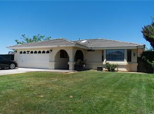 14672 River Edge Rd, Helendale, CA 92342