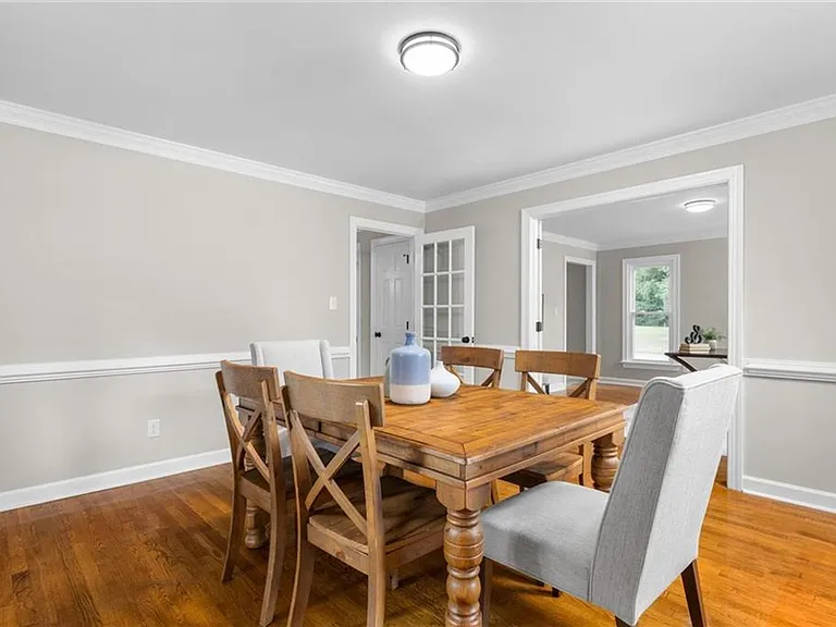 1605 Dey Cove Dr — Photo 8