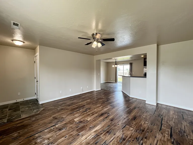 15876 Boulder Ridge Way — Photo 7