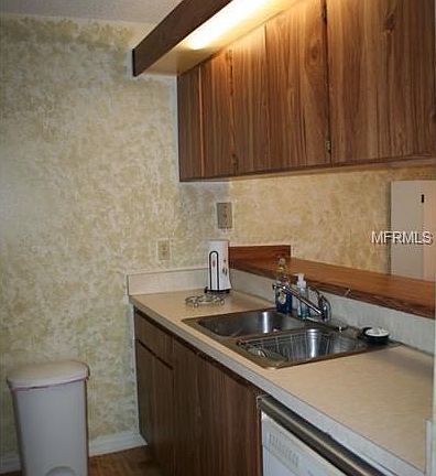 4th image of 5258 Middle Ct #105