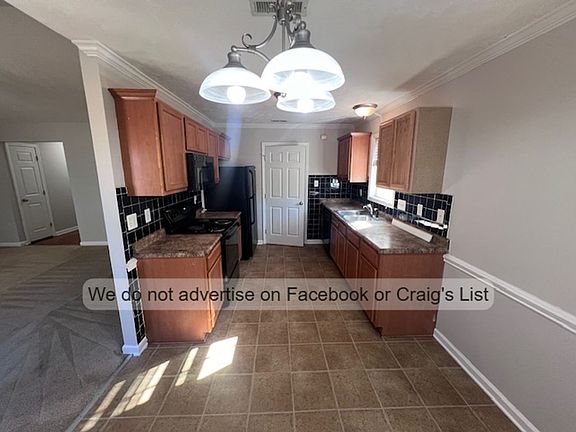 3rd image of 5620 Thackeray Dr