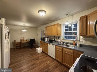 10374 Tower Rd, Unionville, VA 22567
