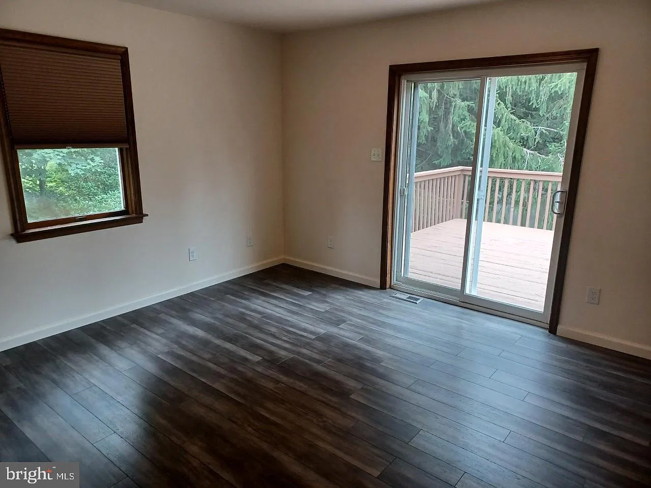 3 bed, 1500 sqft, $2,875 — Photo 4
