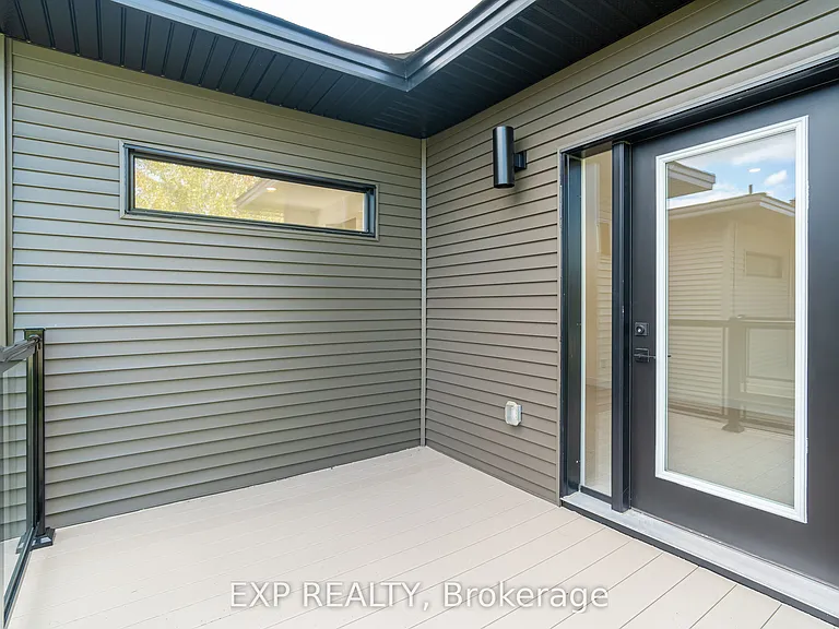 489 Duvernay Dr — Photo 34