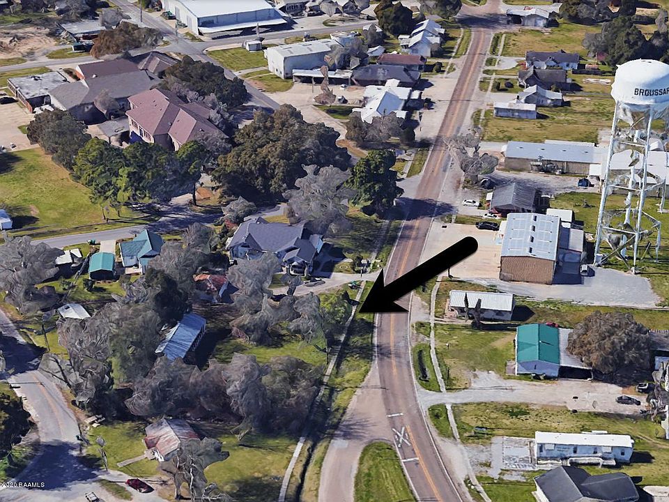 2nd image of 506 E Main St