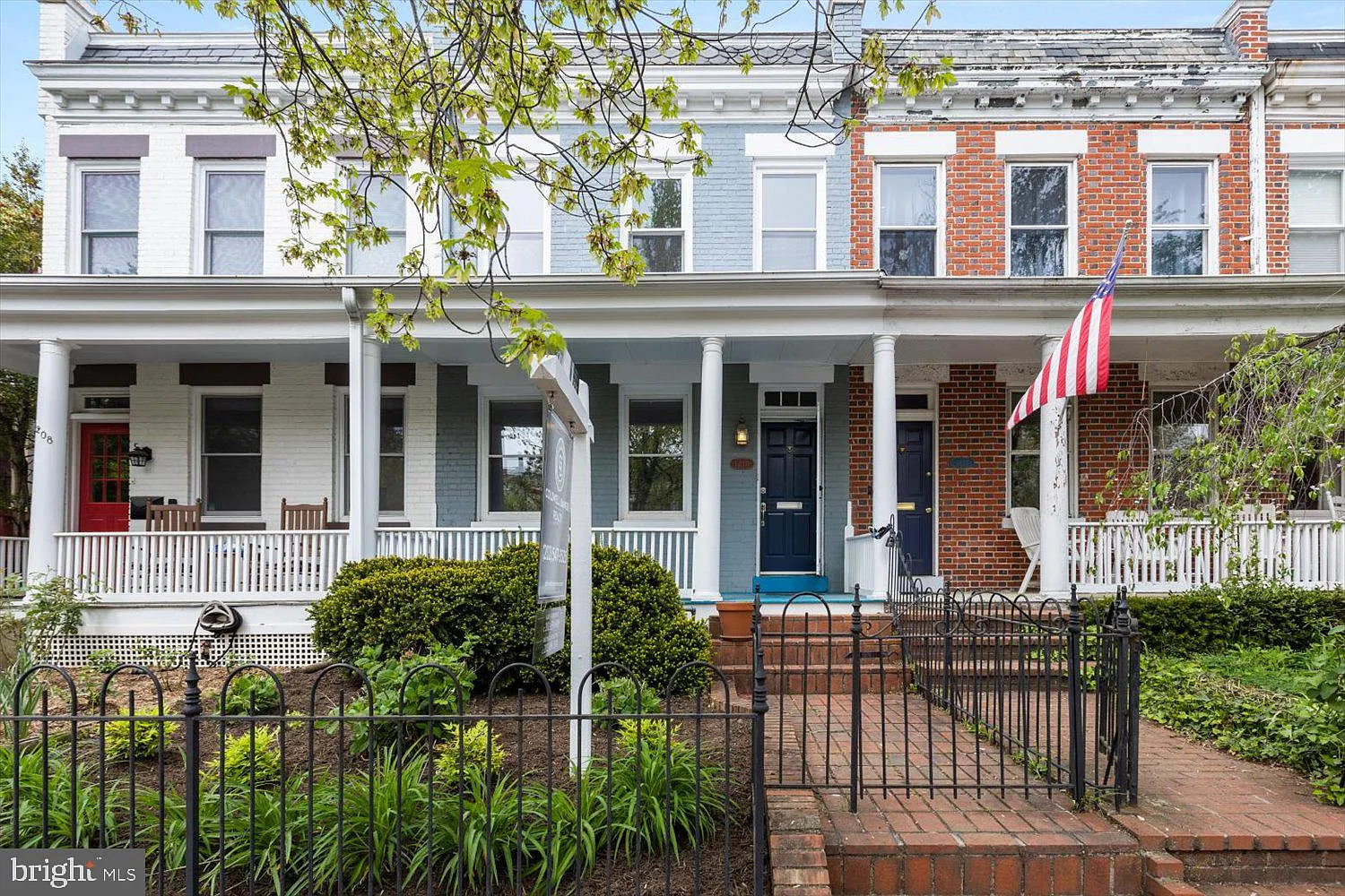 1210 C St SE photo 1