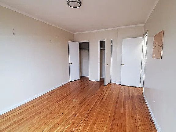 5th image of 520 E 21st St APT 4N