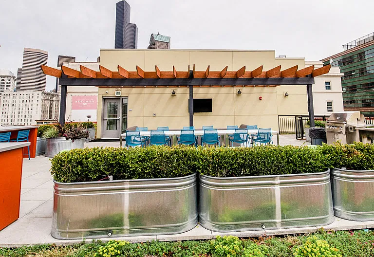 Seattle Apartments - Icon Apartments - Common Rooftop Deck 2