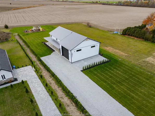 221 Erie St S, Chatham Kent, ON N0P 2P0