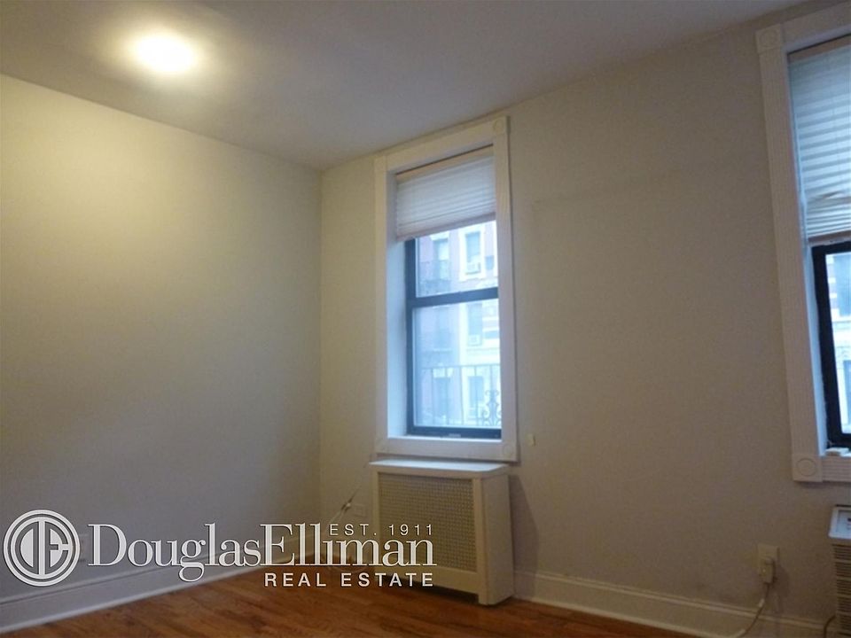 2nd image of 135 E 17th St APT 7B