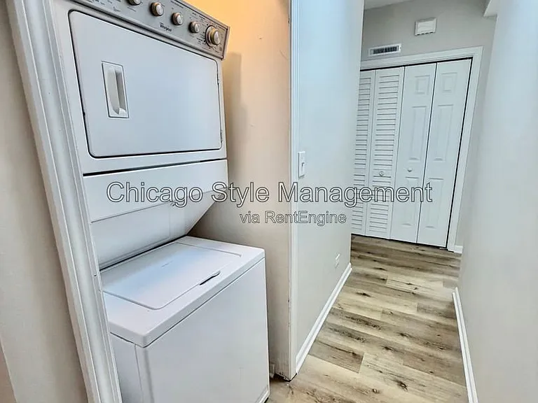 6439 S Saint Lawrence Ave #2 — Photo 4