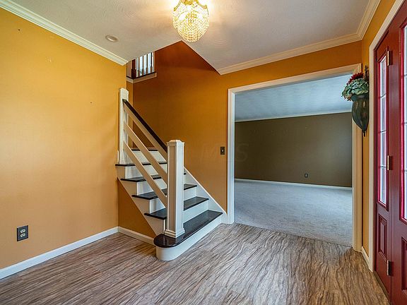 5th image of 1117 Forest View Ct