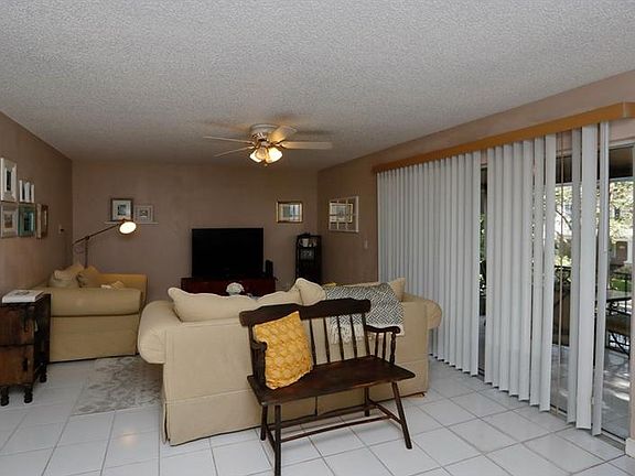 2nd image of 1011 S Moody Ave APT 22
