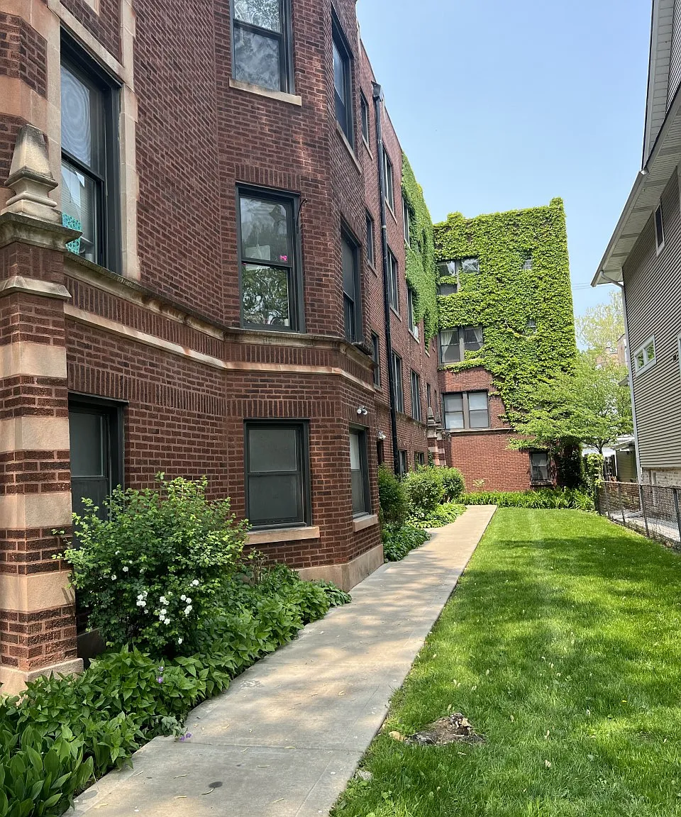 1 bed, 800 sqft, $1,650 — Photo 1