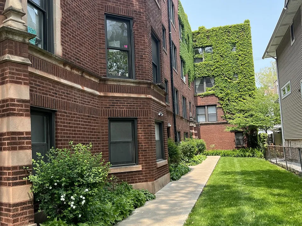 1344 W Hood Ave #1B