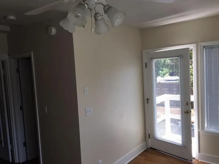 1002 NW Lawnridge Ave — Photo 7
